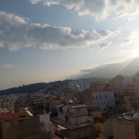 Appartement Urban Penthouse à Patras Extérieur photo
